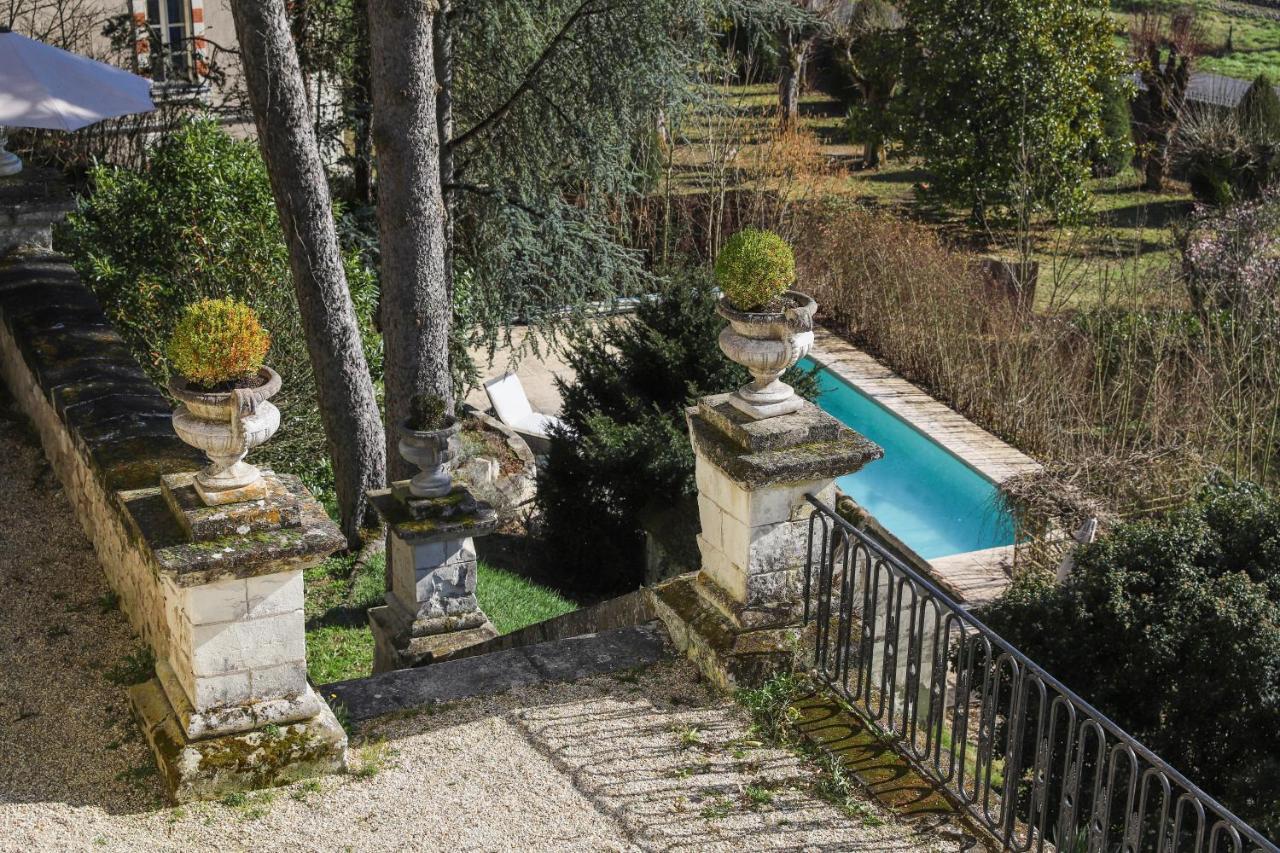 Manoir De La Salle Du Roc Bourré 外观 照片