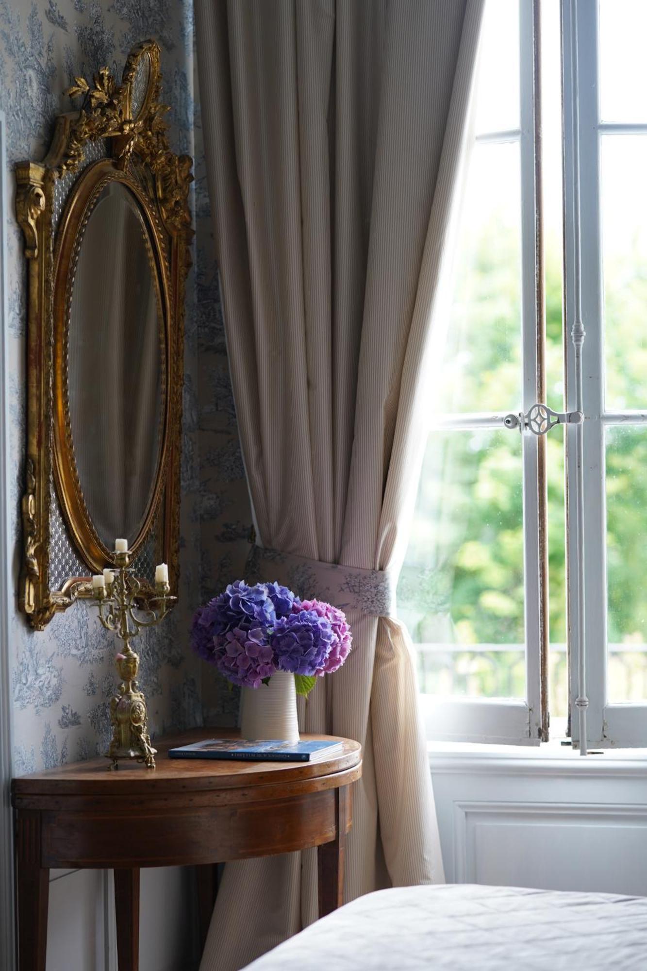 Manoir De La Salle Du Roc Bourré 外观 照片